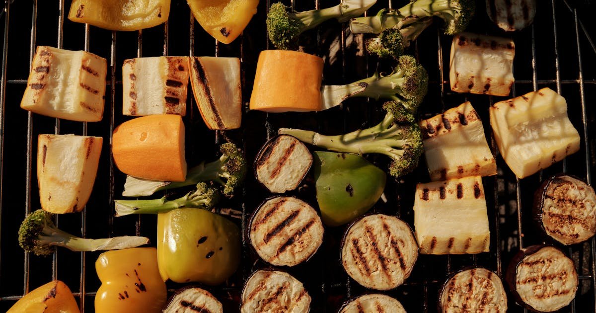 Colourful grilled vegetables on the barbecue